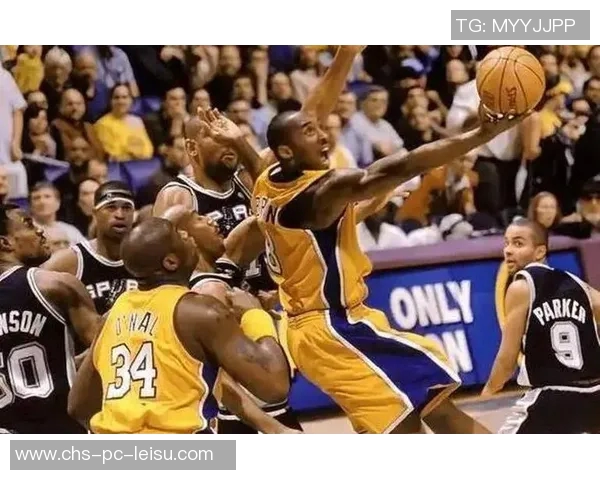 科比爵士对决湖人传奇时刻回顾与精彩瞬间分析